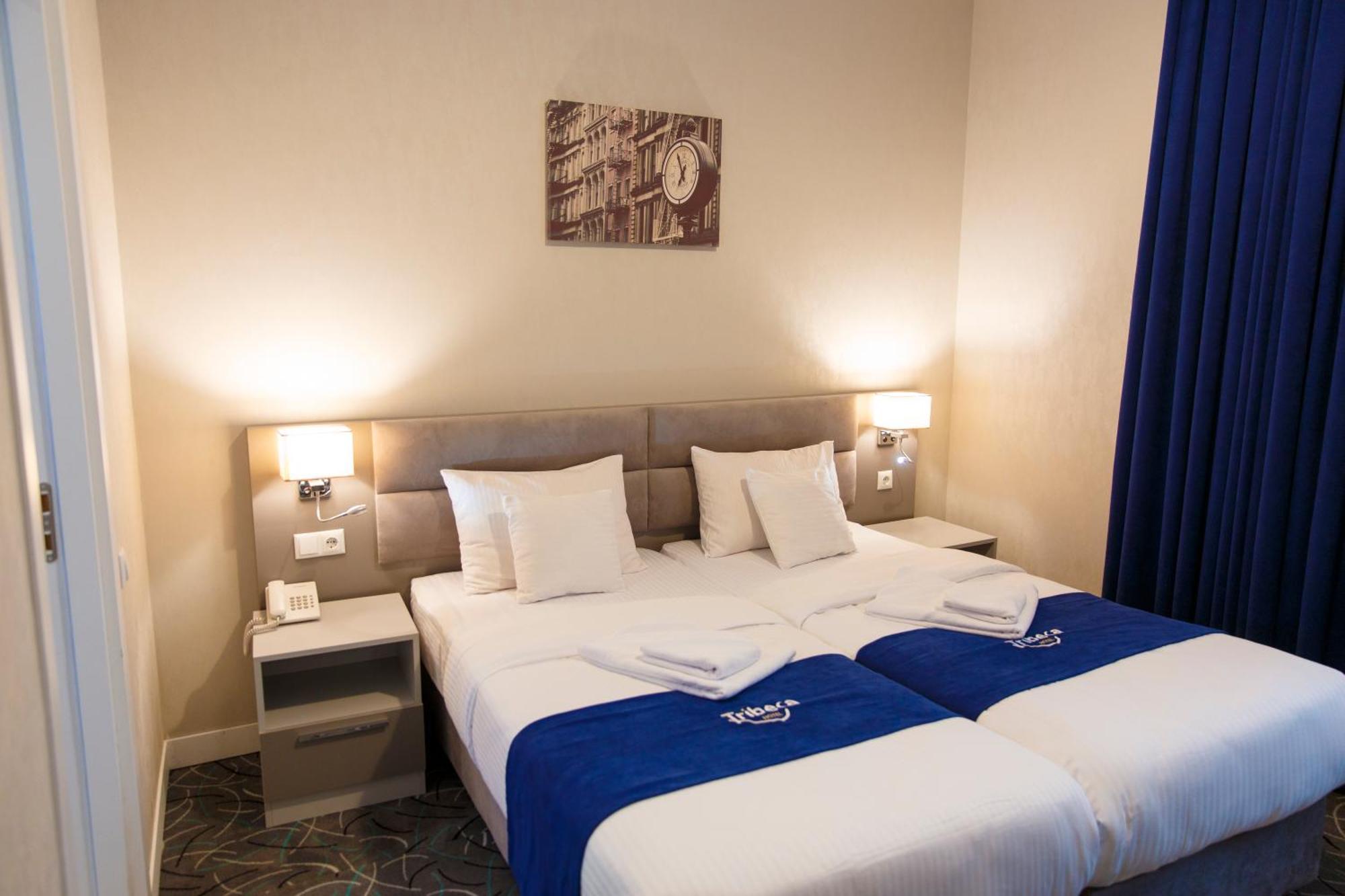 Tribeca Hotel Tbilisi Buitenkant foto