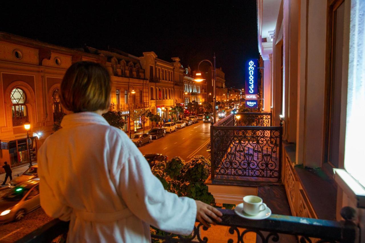 Tribeca Hotel Tbilisi Buitenkant foto
